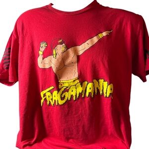 Men’s red tee size xl